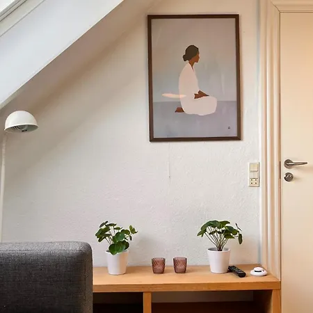 I Taet Pa Centrum Og Havn Apartamento