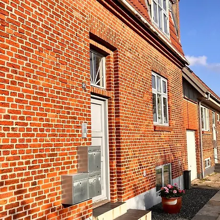 I Taet Pa Centrum Og Havn * Esbjerg